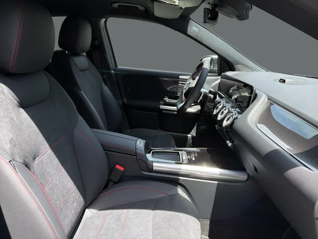 MERCEDES-BENZ GLA 250 4Matic 8G-DCT