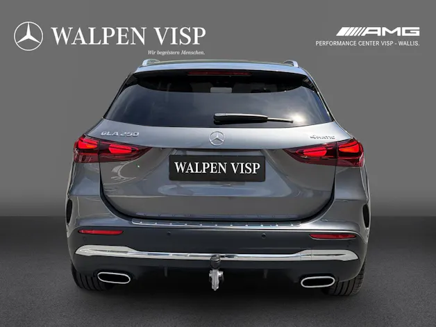 MERCEDES-BENZ GLA 250 4Matic 8G-DCT