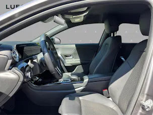 Mercedes-Benz A 180 Progressive 7G-DCT