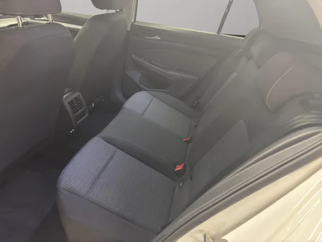 VW Golf 1.5 e TSI mHEV Value DSG