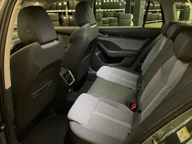 Škoda Octavia Combi 2.0 TSI DSG Selection 4x4
