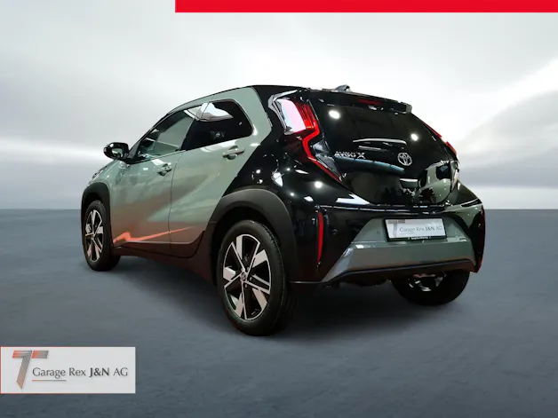Toyota Aygo X 1.5 VVT-i HSD Trend