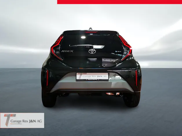 Toyota Aygo X 1.5 VVT-i HSD Trend