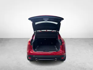 Jaguar F-Pace 2.0 T 300 R-Sport AWD + Pneumatici invernali