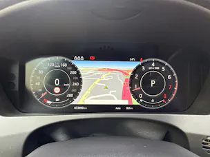 Jaguar F-Pace 2.0 T 300 R-Sport AWD + Pneumatici invernali