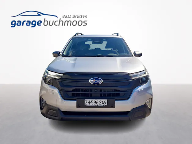 Subaru Forester Station 2.0i e-Boxer Swiss Plus