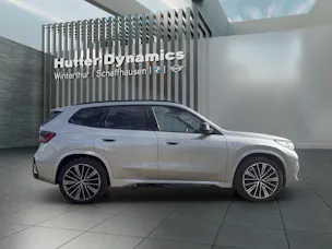 BMW iX1 30 xDrive M SPORTPAKET