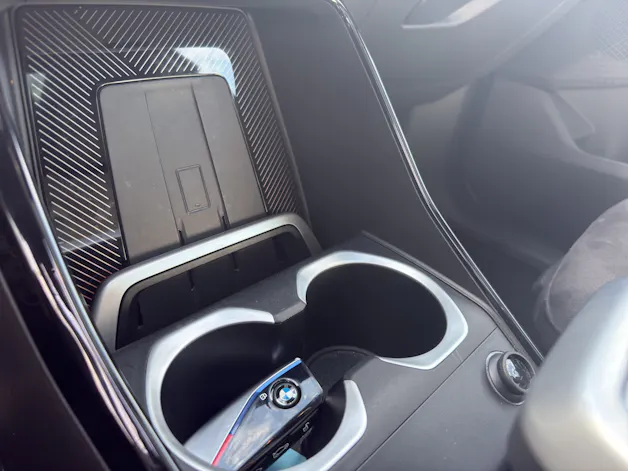 BMW iX1 30 xDrive M SPORTPAKET