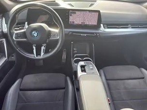 BMW iX1 30 xDrive M SPORTPAKET