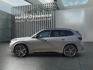 BMW iX1 30 xDrive M SPORTPAKET