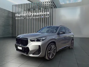 BMW iX1 30 xDrive M SPORTPAKET