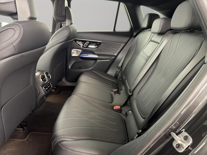 Fahrzeugbild MERCEDES-BENZ GLC 300