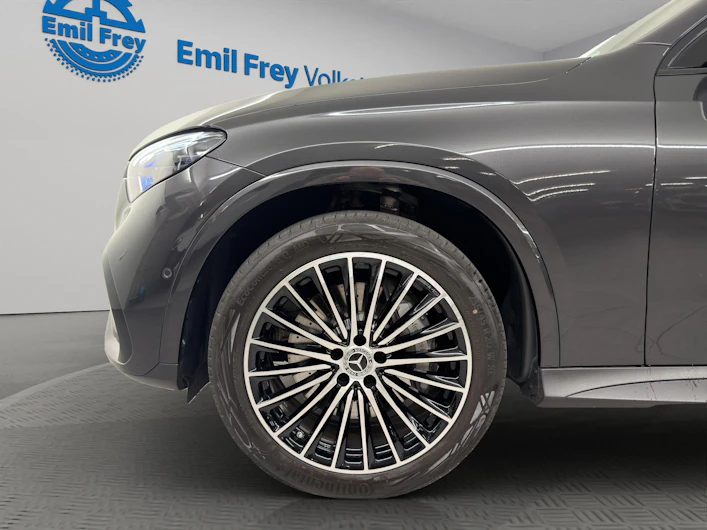 Fahrzeugbild MERCEDES-BENZ GLC 300