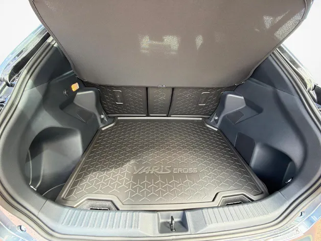 Toyota Yaris Cross 1.5 VVT-i HSD Premium AWD-i