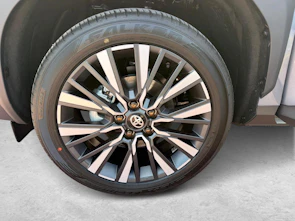 image du véhicule TOYOTA Yaris Cross 1.5 VVT-i HSD Premium AWD-i