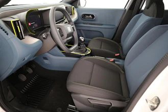 https://vehicle.imgix.net/4377407/781f72a1-c4c8-448c-bf6a-0d1f62815665.jpg