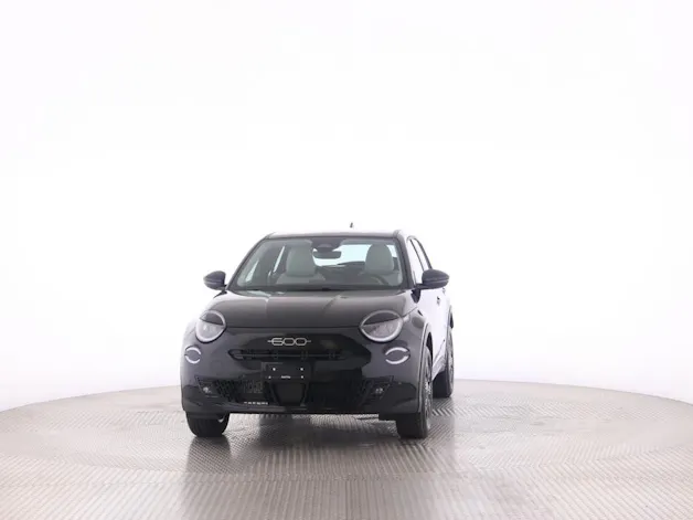 Fiat 600 1.2 Hybrid Icon Swiss Edition