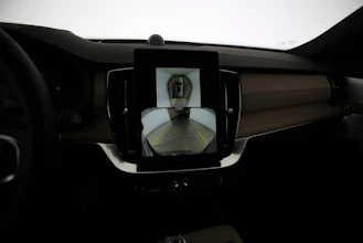 https://vehicle.imgix.net/4377425/3acf4665-8123-4eb1-b46a-a45e4b1256bf.jpg