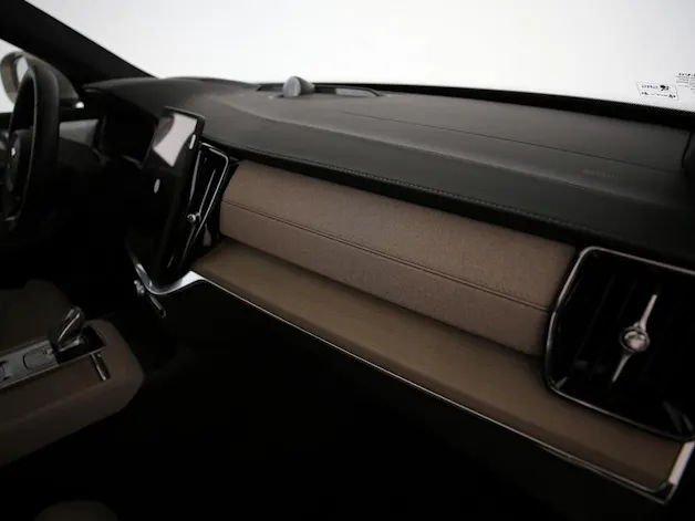 VOLVO XC90 2.0 T8 TE Ultra Bright eAWD