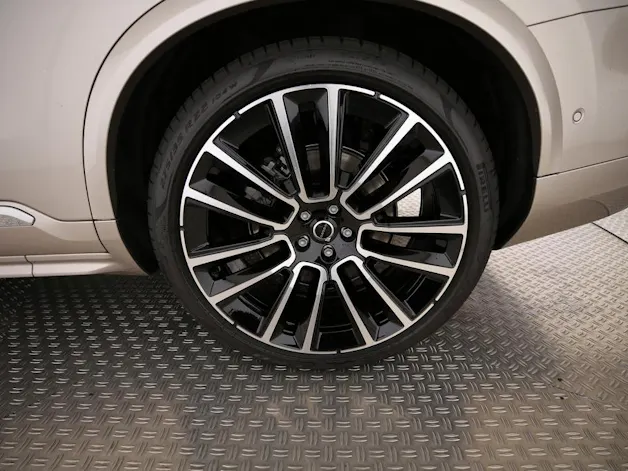 VOLVO XC90 2.0 T8 TE Ultra Bright eAWD