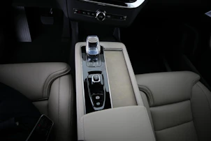 Fahrzeugbild VOLVO XC90 2.0 T8 TE Ultra Bright eAWD