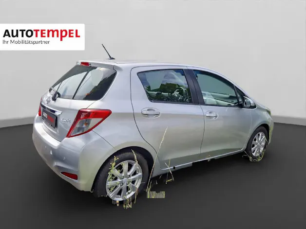 Toyota Yaris 1.33 VVT-i Sol MdS 42641/000