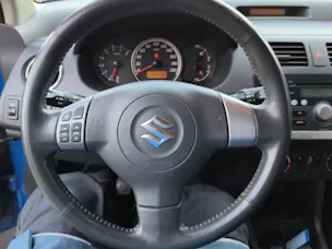 Suzuki Swift 1.3 GL Top Piz Sulai 4WD