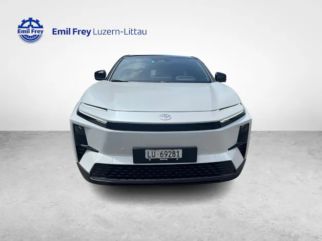 Toyota C-HR+ Premium AWD mit Anhängerkupplung