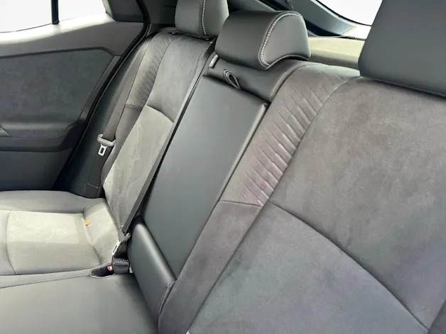 Toyota C-HR+ Premium AWD mit Anhängerkupplung