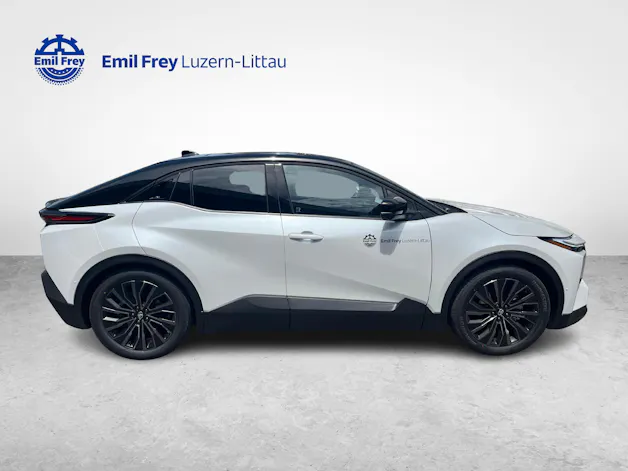 Toyota C-HR+ Premium AWD mit Anhängerkupplung