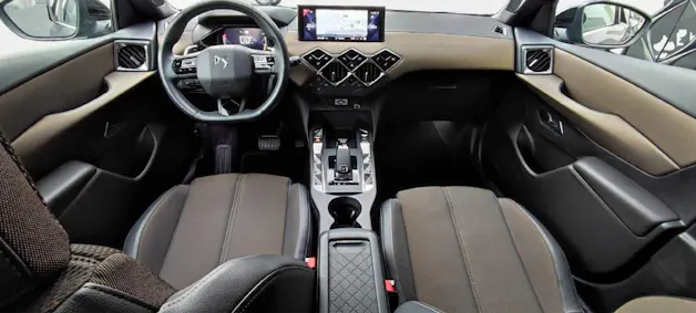 DS Automobiles 3 Crossback 1.5 BlueHDi 130