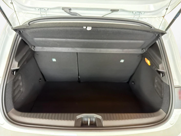 image du véhicule MITSUBISHI COLT