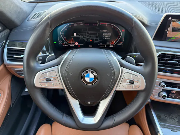 BMW 750i xDrive M Sport Steptronic (CH)
