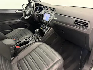 VW Touran 2.0 TDI SCR Highline R-Line DSG