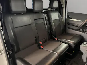 Opel Vivaro Cargo 2.7 t M 2.0 D 177 Enjoy