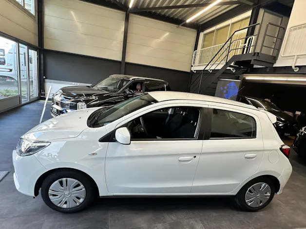Mitsubishi Space Star 1.2 MIVEC Pure