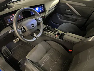 Opel Astra-e Swiss Plus