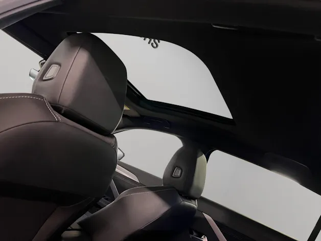 Opel Astra-e Swiss Plus