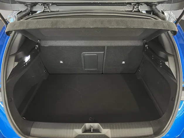 Opel Astra-e Swiss Plus