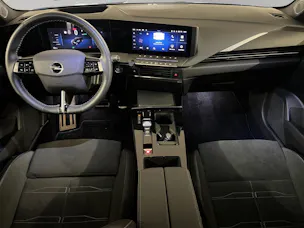 Opel Astra-e Swiss Plus