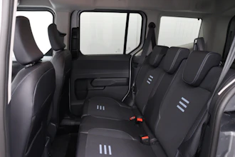https://vehicle.imgix.net/4377539/08c53037-1a81-465c-9c08-de4ebf184ccc.JPG