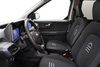 https://vehicle.imgix.net/4377539/41604196-ecfc-4d42-8bb1-828e2bcc1447.JPG