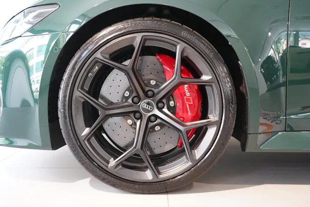 Audi RS6 Avant 4.0 V8 TFSI performance quattro T-Tronic