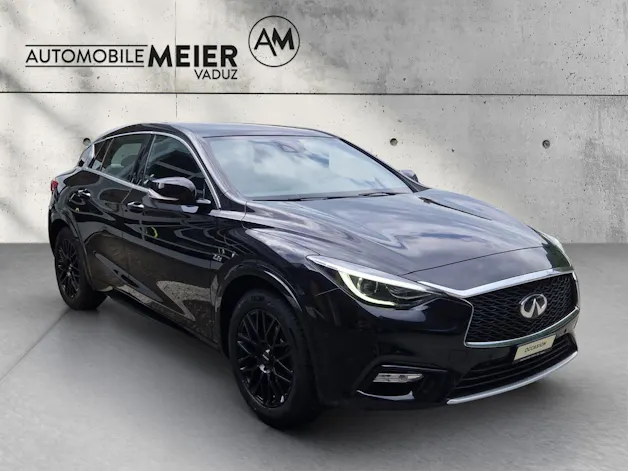 Infiniti Q30 2.2d Premium DCT AWD