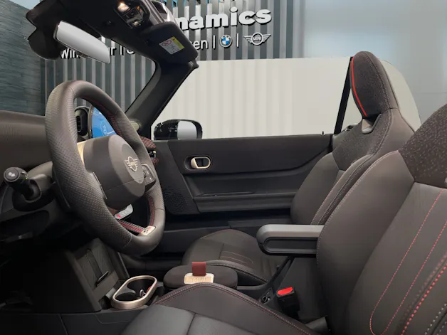 Mini Cabrio F67 2.0i John Cooper Works John Cooper Works Trim