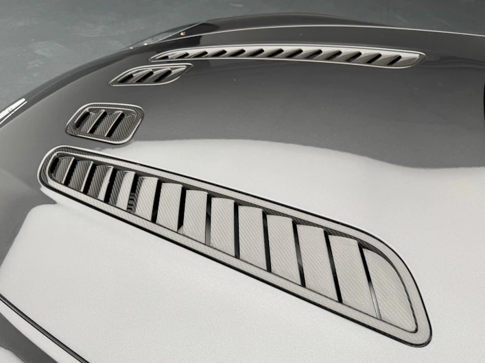 Fahrzeugbild ASTON MARTIN V12 Vantage