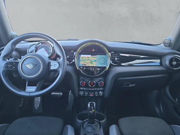 MINI John Cooper Works Cabrio F57 2.0i (CH)