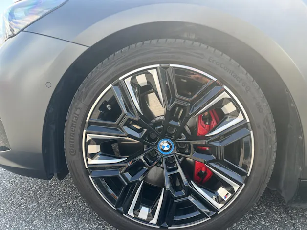 BMW 🆕 bmw i5 M60 xDrive M Sport Pro (CH)🔋