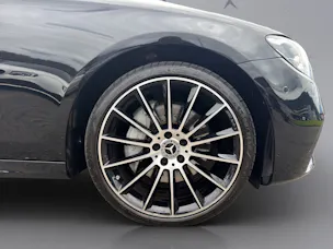 Mercedes-Benz E 220 d AMG Line 4matic