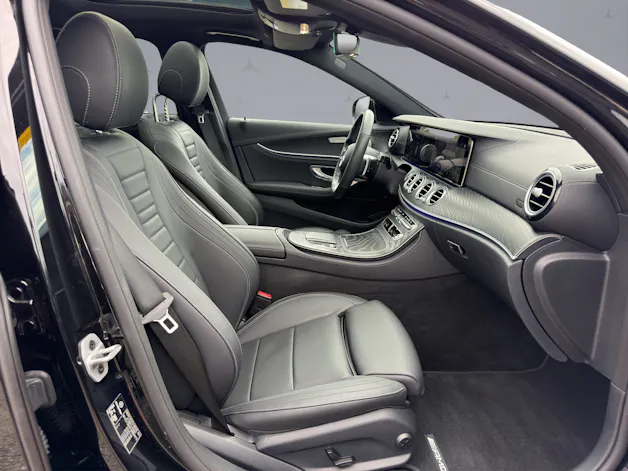 Mercedes-Benz E 220 d AMG Line 4matic
